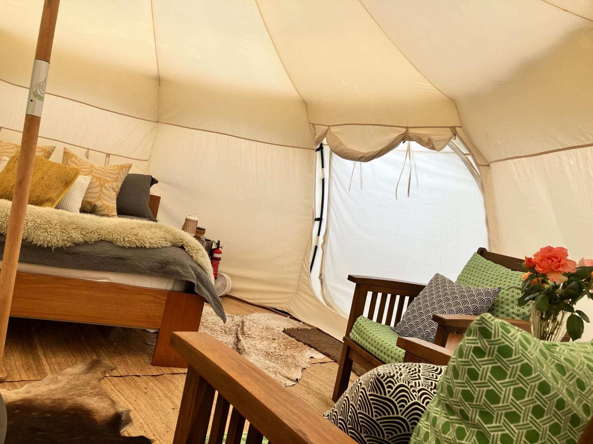 Golden Bay Glamping Hotel Такака Екстериор снимка